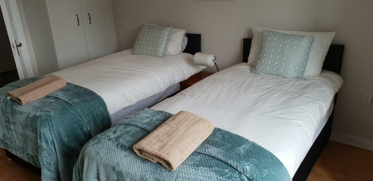 Galway City Centre Apartment, Augustine Street ภายนอก รูปภาพ
